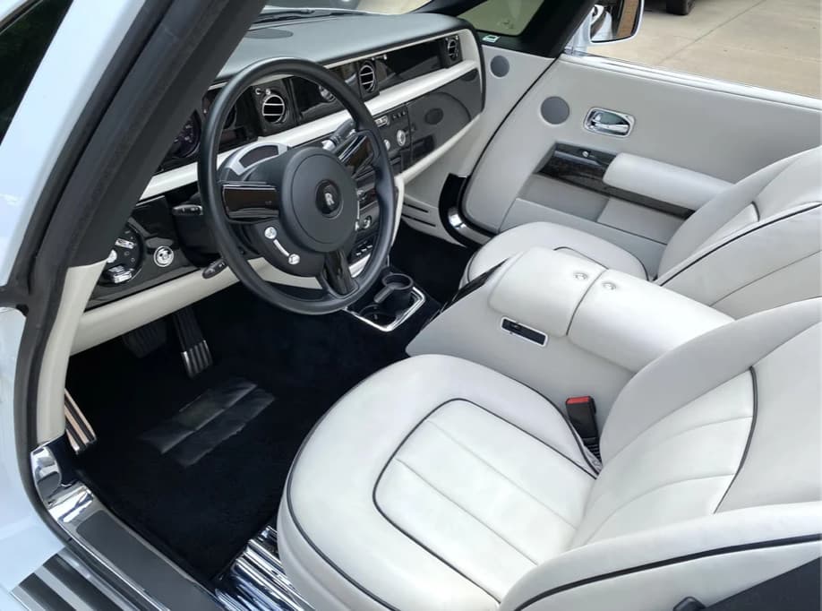 Rolls-Royce Phantom white leather interior after detailing