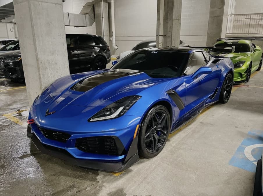 Blue Corvette ZR1 after a full detail
